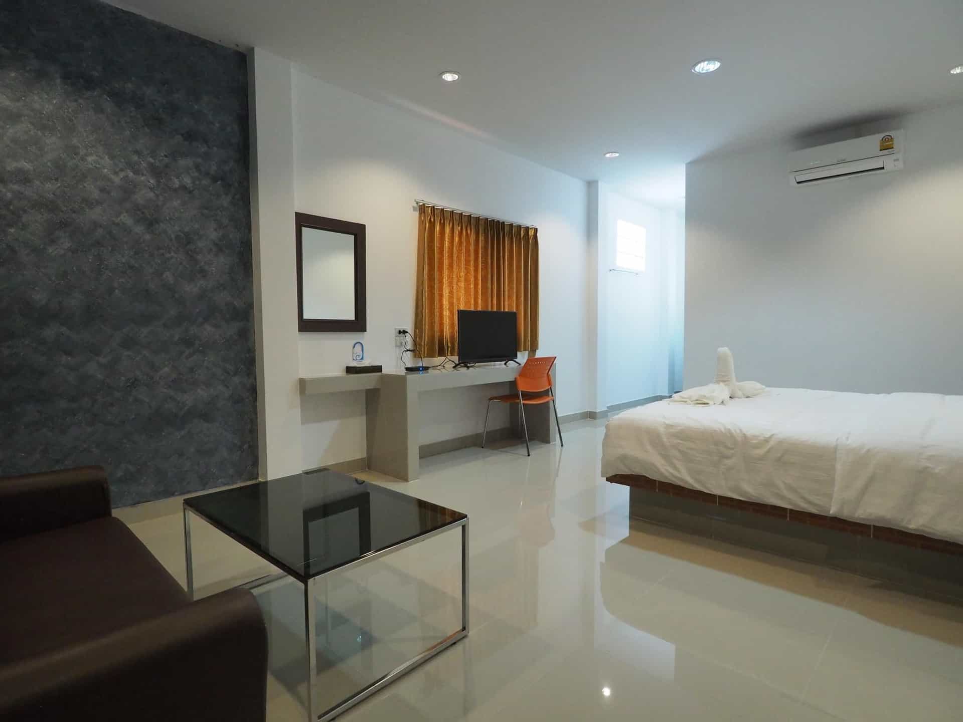 โรงแรมเดอะแฟนท์ โรงแรมเดอะแฟนท์