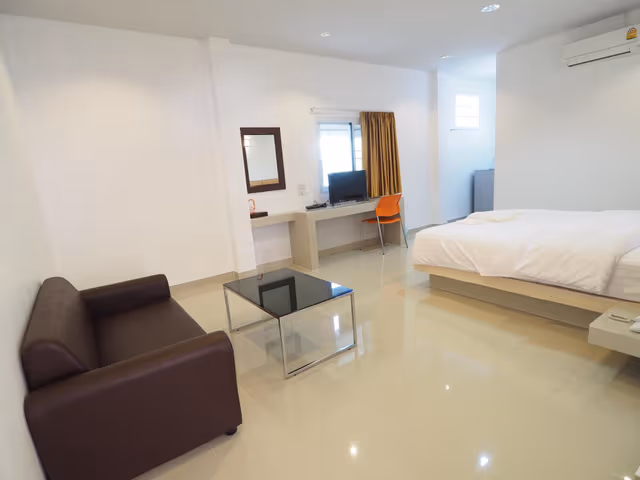 Deluxe Double Bed