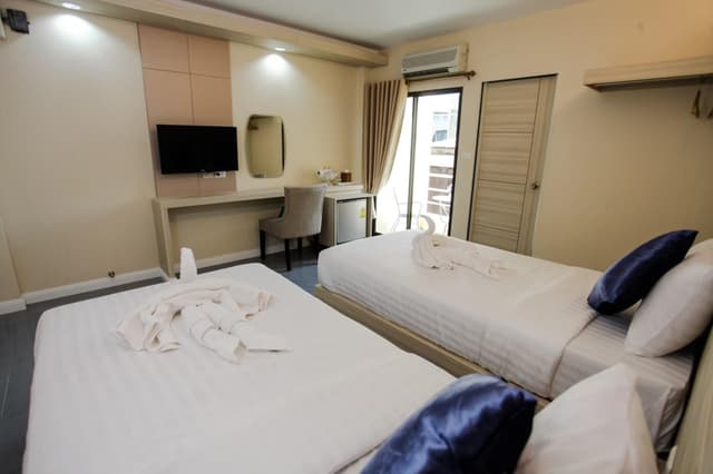Twin Beds Standard Room