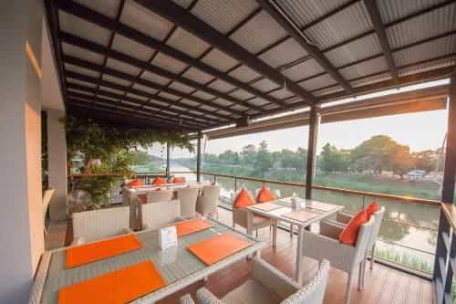 โรงแรมดราก้อน ริเวอร์ อเวนิว โรงแรมดราก้อน ริเวอร์ อเวนิว