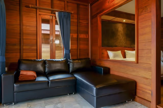 Deluxe Bungalow
