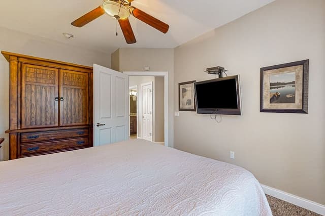 Condo, 1 Bedroom