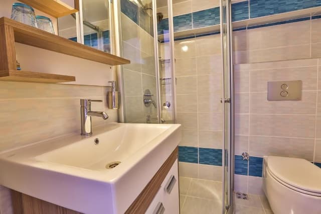 Deluxe Double Room with Side Sea View
