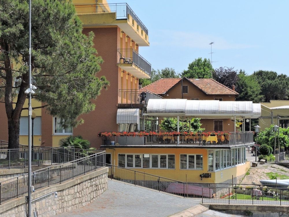 Hotel Capri3