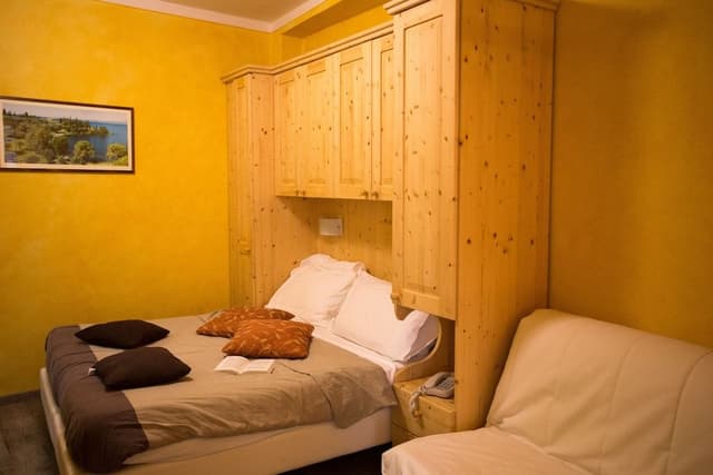 Double Room (Vintage)