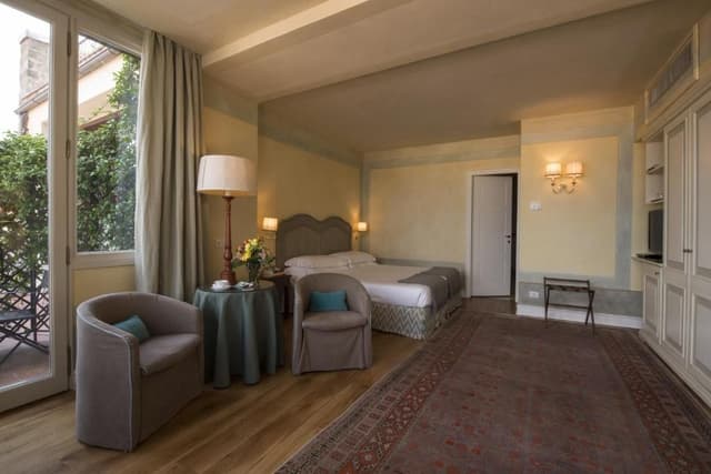 Library Jr. Suite