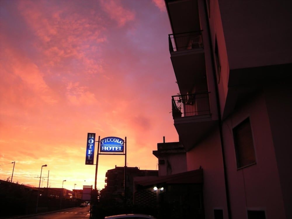 Piccolo Hotel0