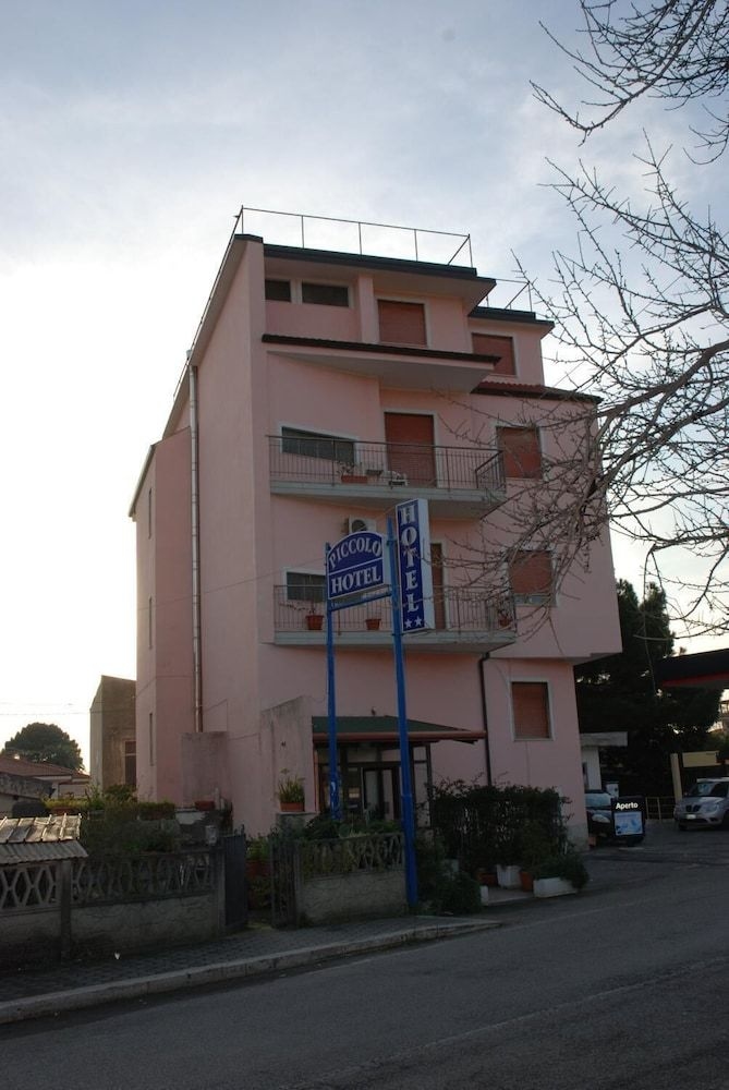 Piccolo Hotel1