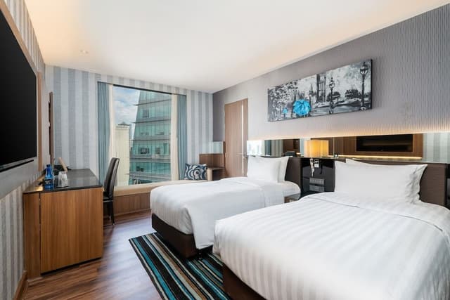 Continent Skyline Twin Room