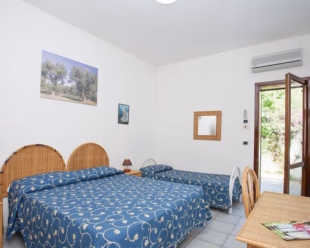 Triple Room