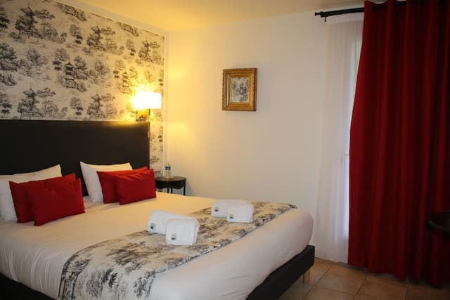 Standard Double Room (Rez De Chaussée)