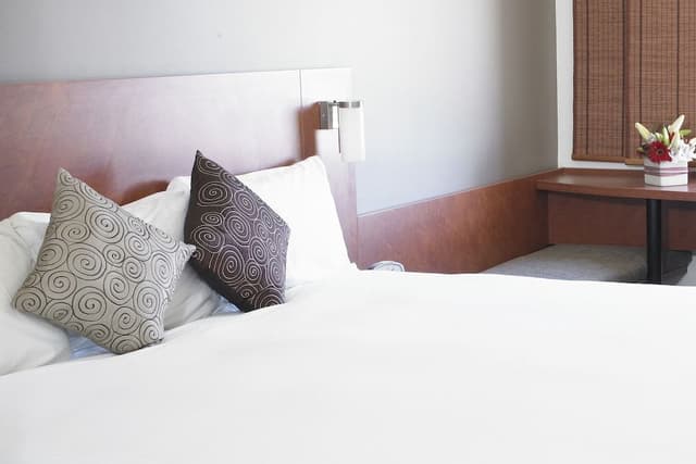 Superior Room, 1 King Bed (Riverside)