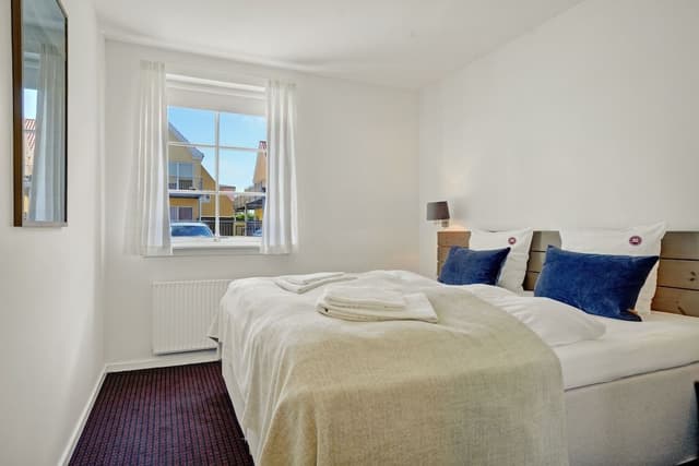 Suite, 2 Bedrooms, Patio