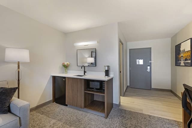 Suite, 1 King Bed, Non Smoking, Refrigerator & Microwave