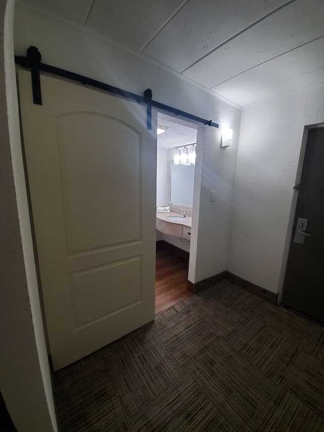 Double Room, 2 Queen Beds, Non Smoking