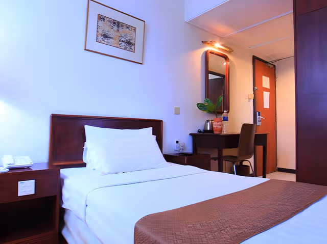 Standard Single Room