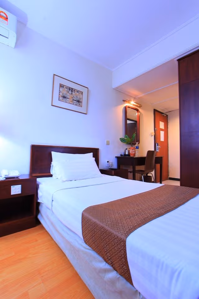 Standard Single Room