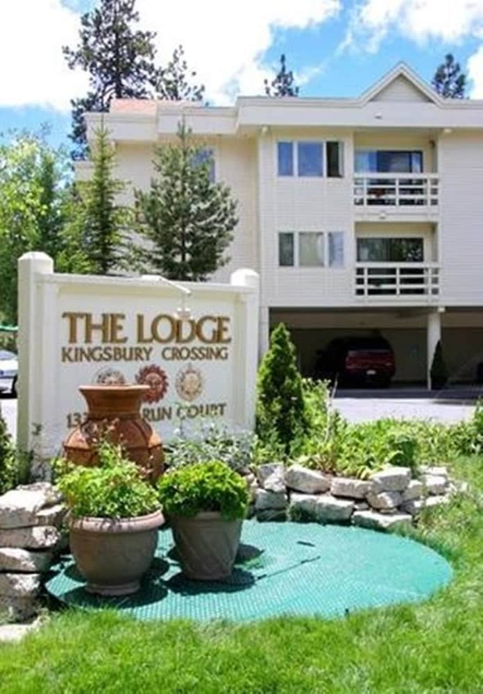 Lodge at Kingsbury Crossing Lodge at Kingsbury Crossing