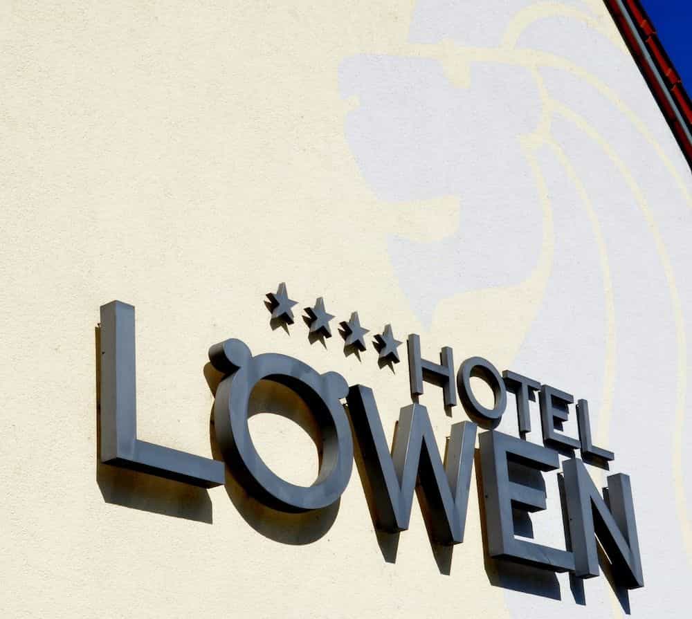 Hotel & Gasthof Lowen Hotel & Gasthof Lowen