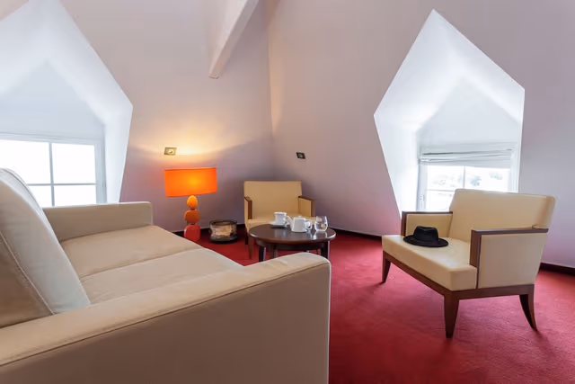Family Suite (Evasion)