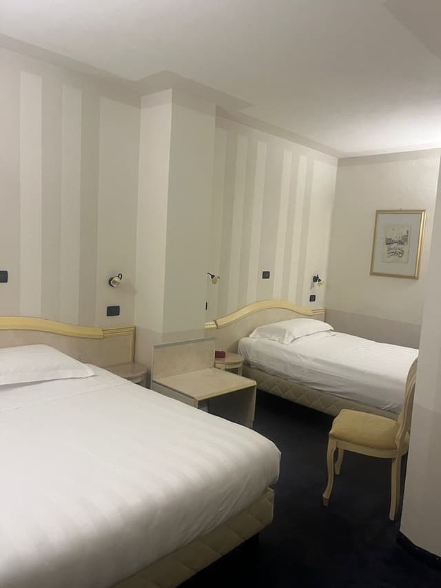 Classic Twin Room