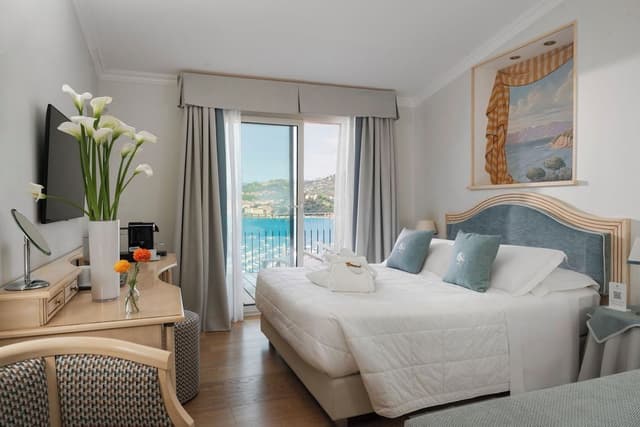 Deluxe Double Room, Balcony, Sea View