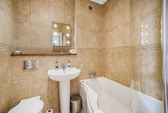 Superior Double or Twin Room, Ensuite (Room 5)