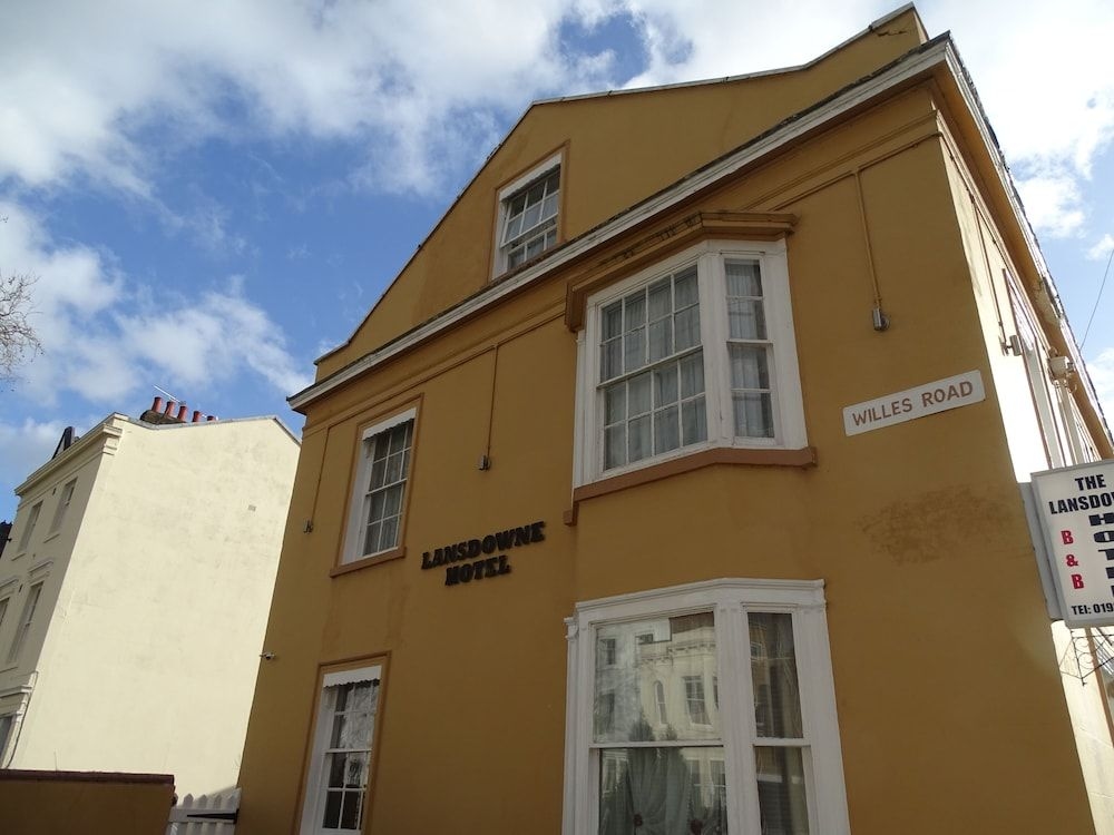 The Lansdowne Hotel1