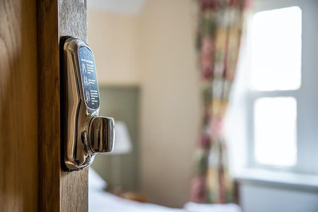 Premium Double Room, 1 Queen Bed, Ensuite, Garden View