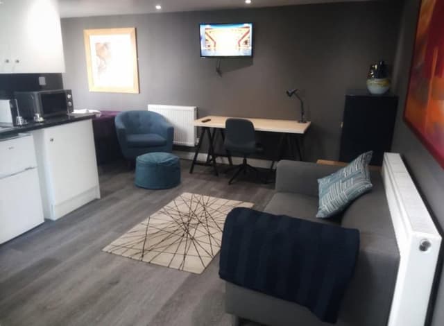 Apartment, Ensuite (Garden Flat 5 + Kitchen +)