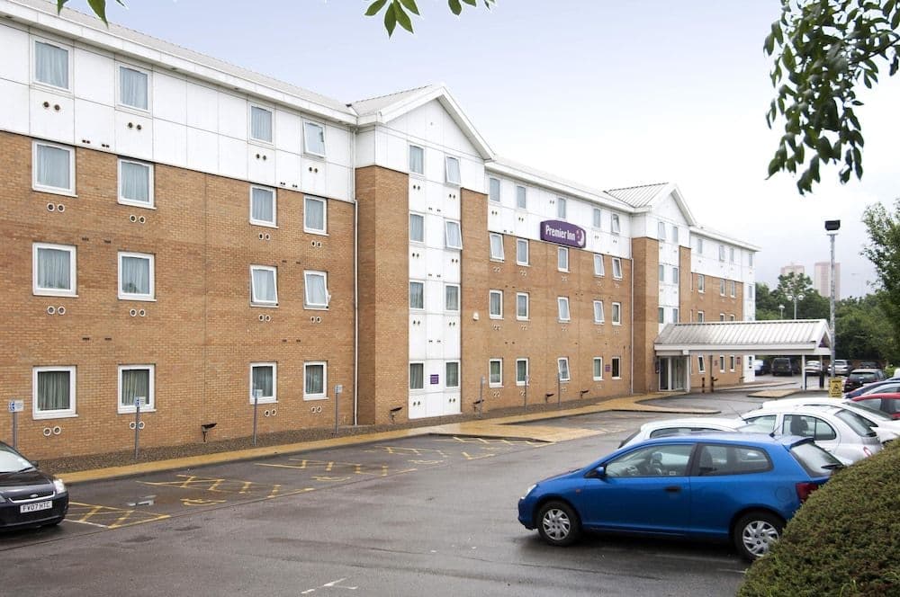 Premier Inn Leeds City West Premier Inn Leeds City West