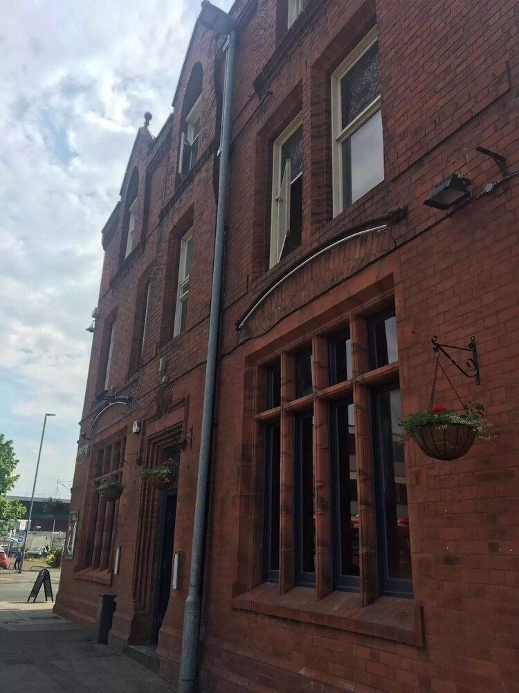Royal Hotel3