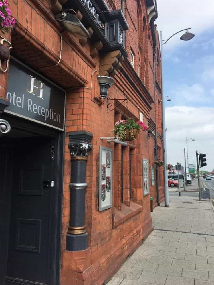 Royal Hotel