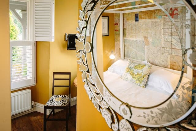 Room, 1 King Bed (Four Poster (2))