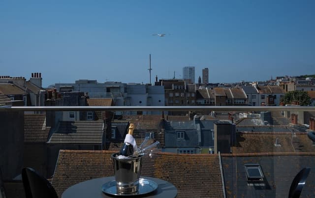Bubble Roof Top Terrace