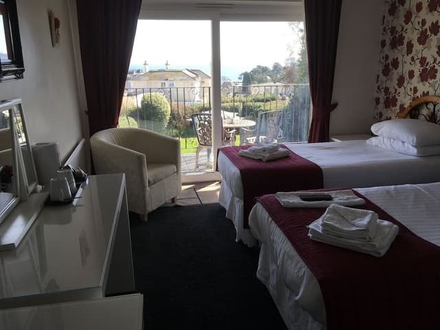 Double Room with Sea View & Balcony