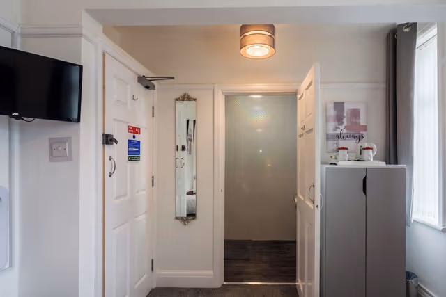 Standard Twin Room, Ensuite (Ground Floor Twin)