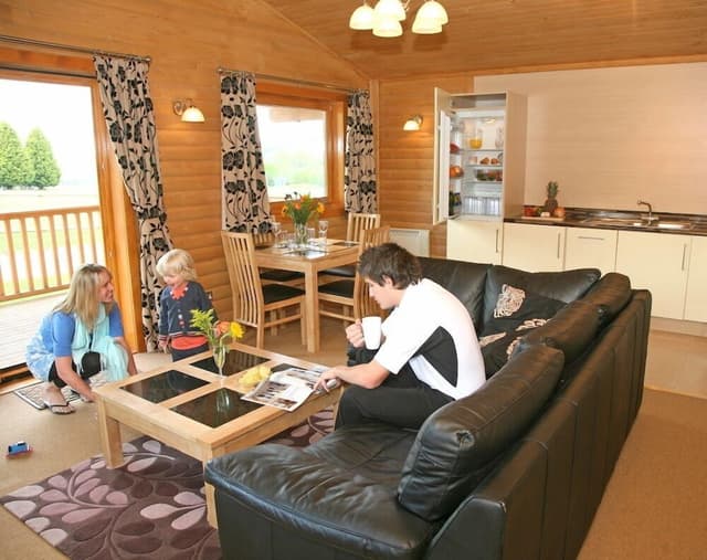 Cabin (Fairway)