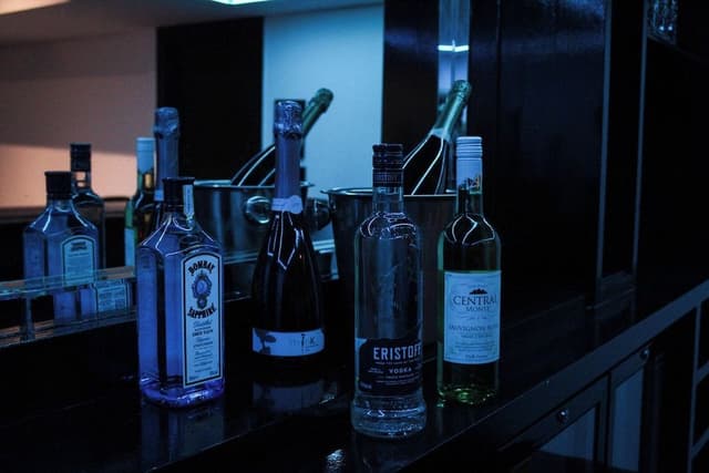Elite Room