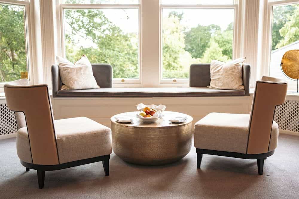 Farington Lodge Hotel