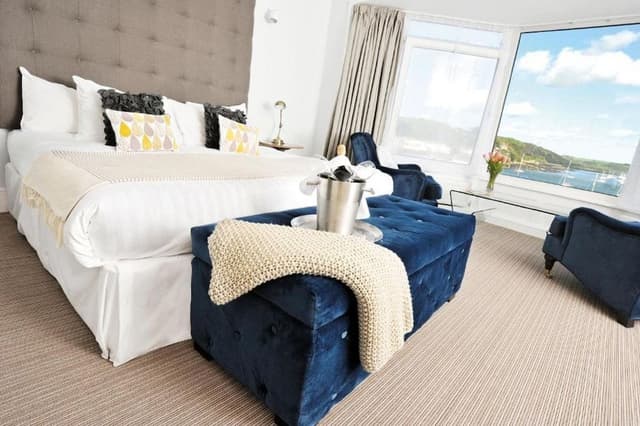 Deluxe Double or Twin Room, Harbor View