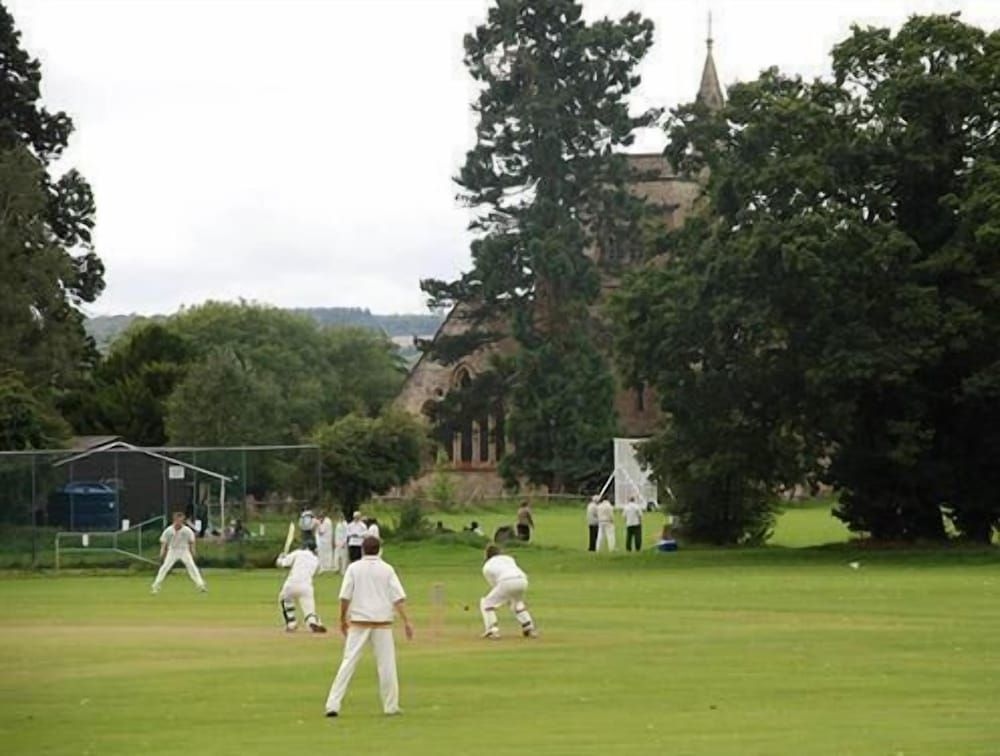 Cricket Field House1