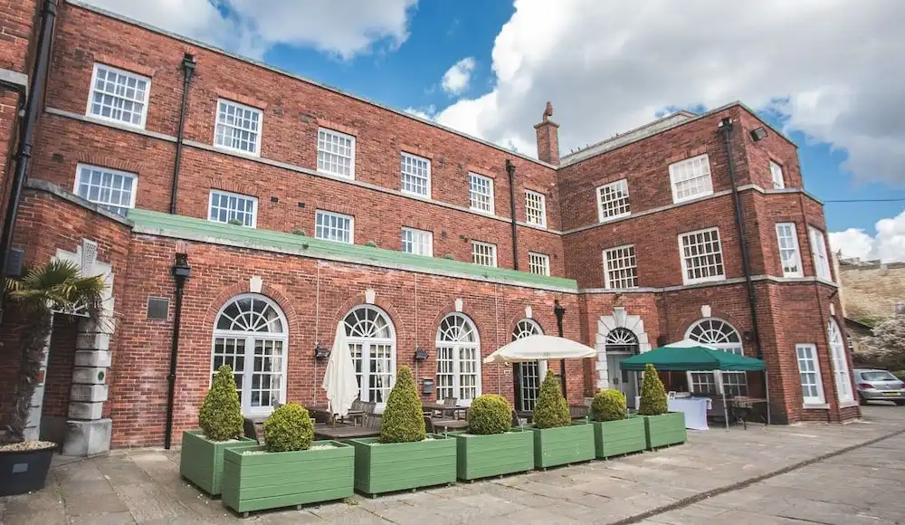 Charlotte House Hotel