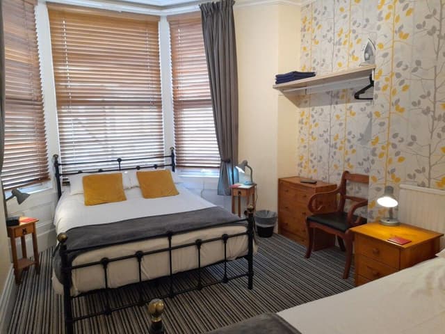 Triple Room, Ensuite
