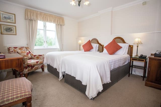 Superior Twin Room