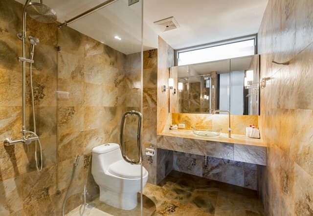 2 Bedrooms Apartment, Golf Side