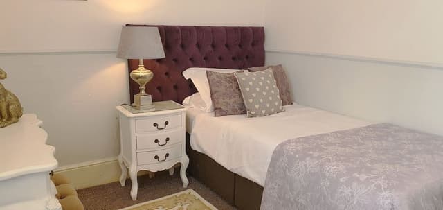 Basic Double Room