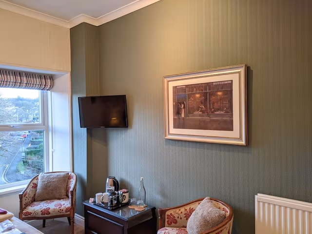 Double Room (Room 5)