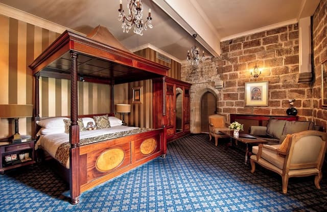 The Radcliffe Suite