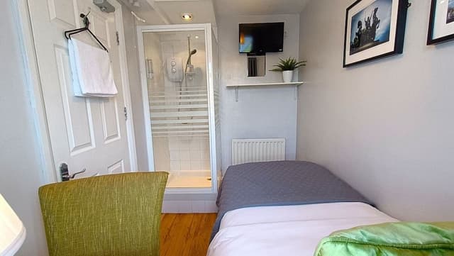 Basic Single Room, Shared Bathroom